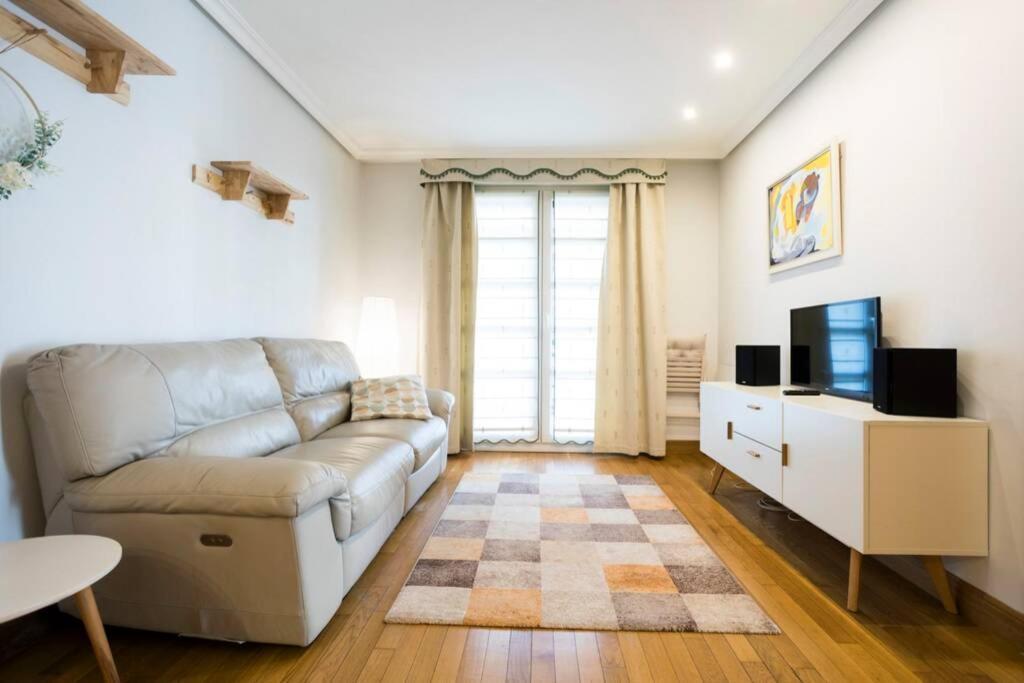 Apartamento Berlín - Basquenjoy Hondarribia Exterior foto