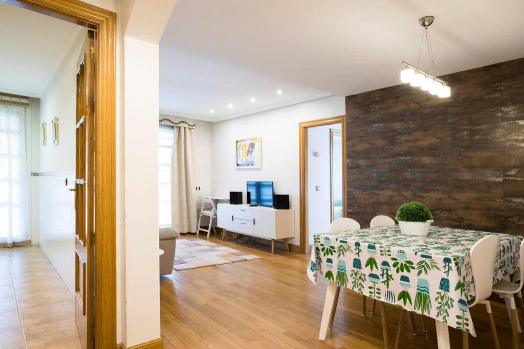 Apartamento Berlín - Basquenjoy Hondarribia Exterior foto